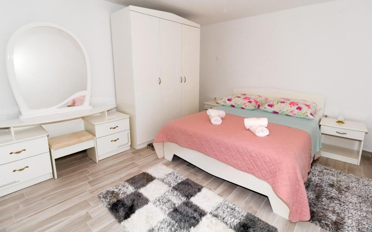 Apartman Nika - Marija Makarska Esterno foto