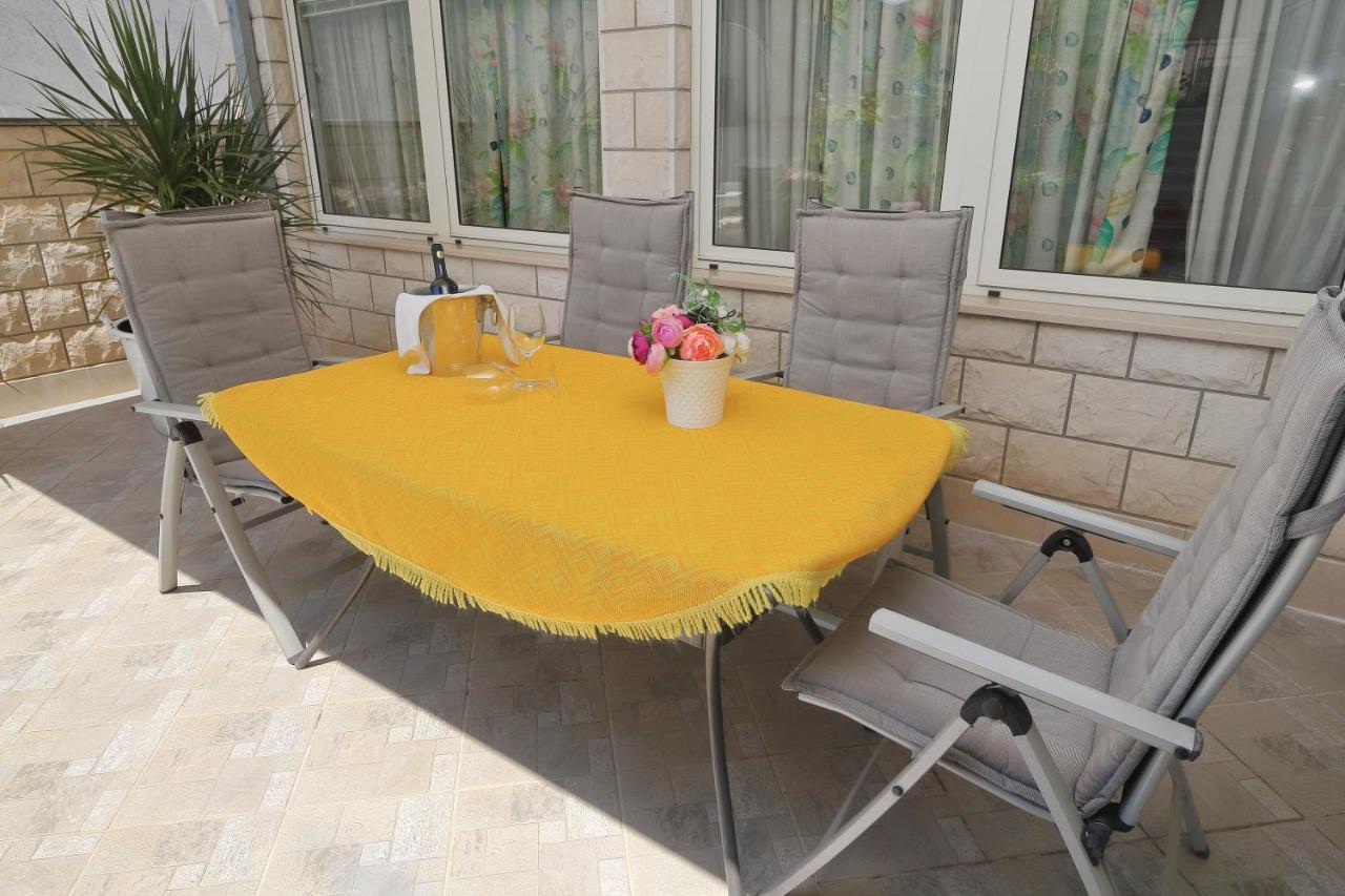 Apartman Nika - Marija Makarska Esterno foto