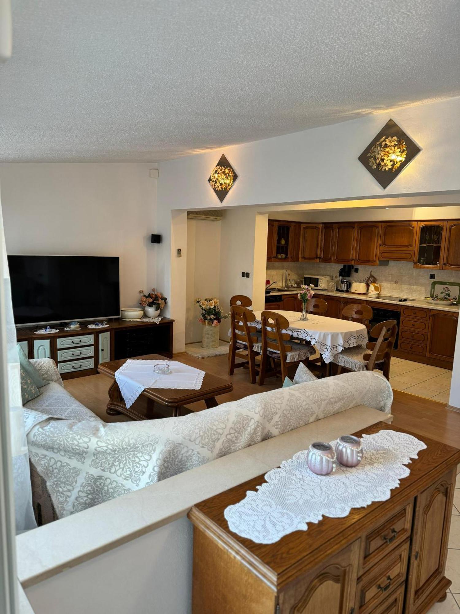 Apartman Nika - Marija Makarska Esterno foto